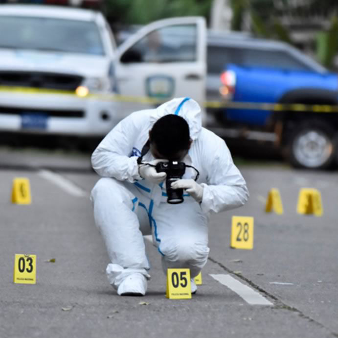 Delitos contra la integridad física de las personas: lesiones, homicidios, asesinatos Delitos contra la integridad física de las personas: lesiones, homicidios, asesinatos