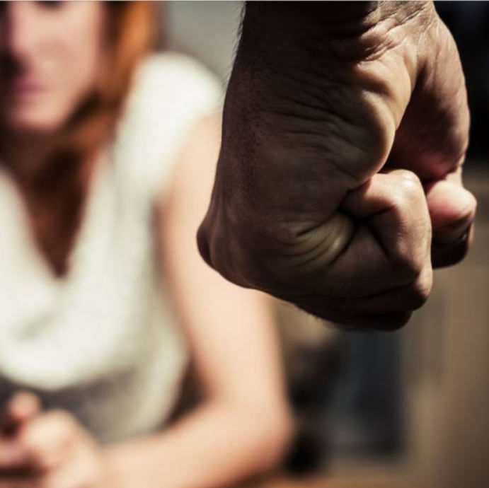 Delitos contra la familia, violencia de género, sustracción, impagos... Delitos contra la familia, violencia de género, sustracción, impagos...